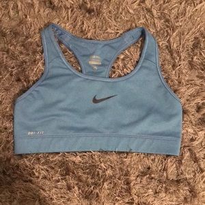 Nike Pro Sports Bra